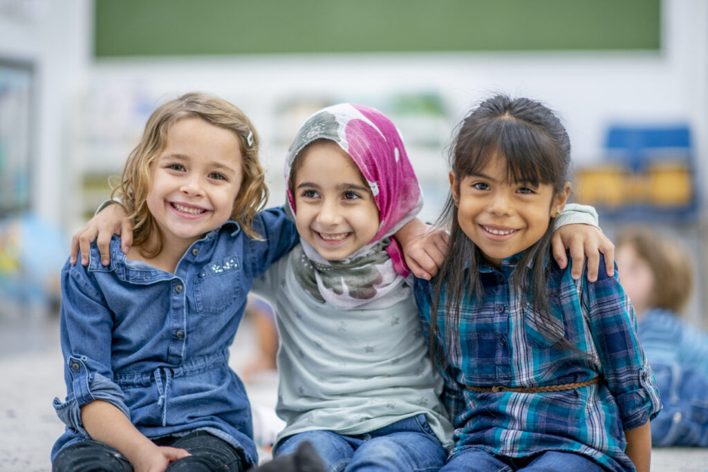 3 meisjes in de klas