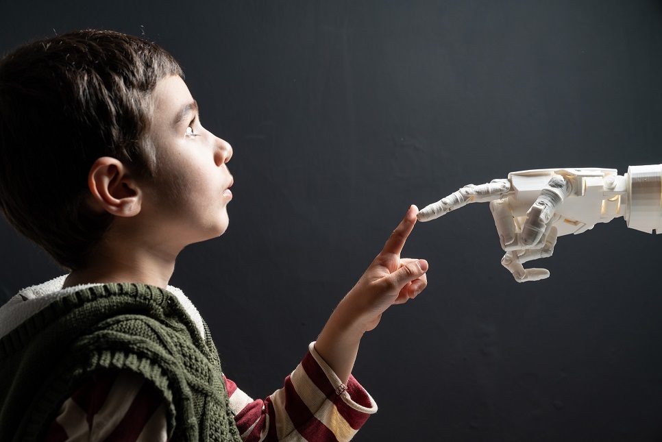 Hoe verhoudt een kind zich tot alle techniek in de wereld