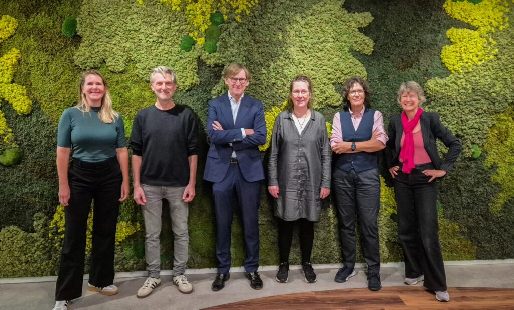 Wetenschappelijke raad Kennisnet: Esther Rozendaal, Eric Postma, Jeroen van den Hoven, Monique Leygraaf, Nanda Piersma, Anje Ros.